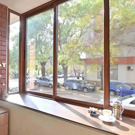 2bd Comfort First Floor