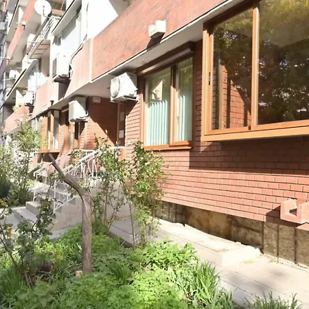 2bd Comfort First Floor Бургас
