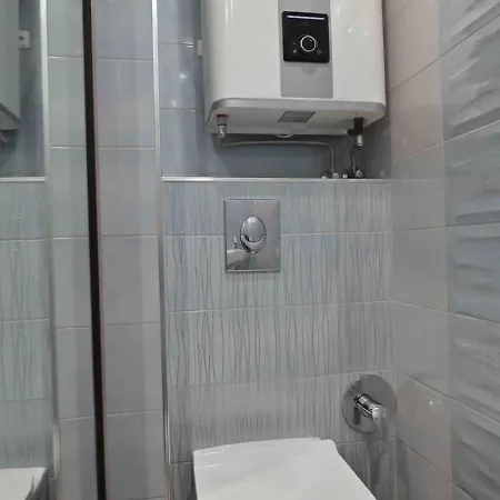 2bd Comfort First Floor